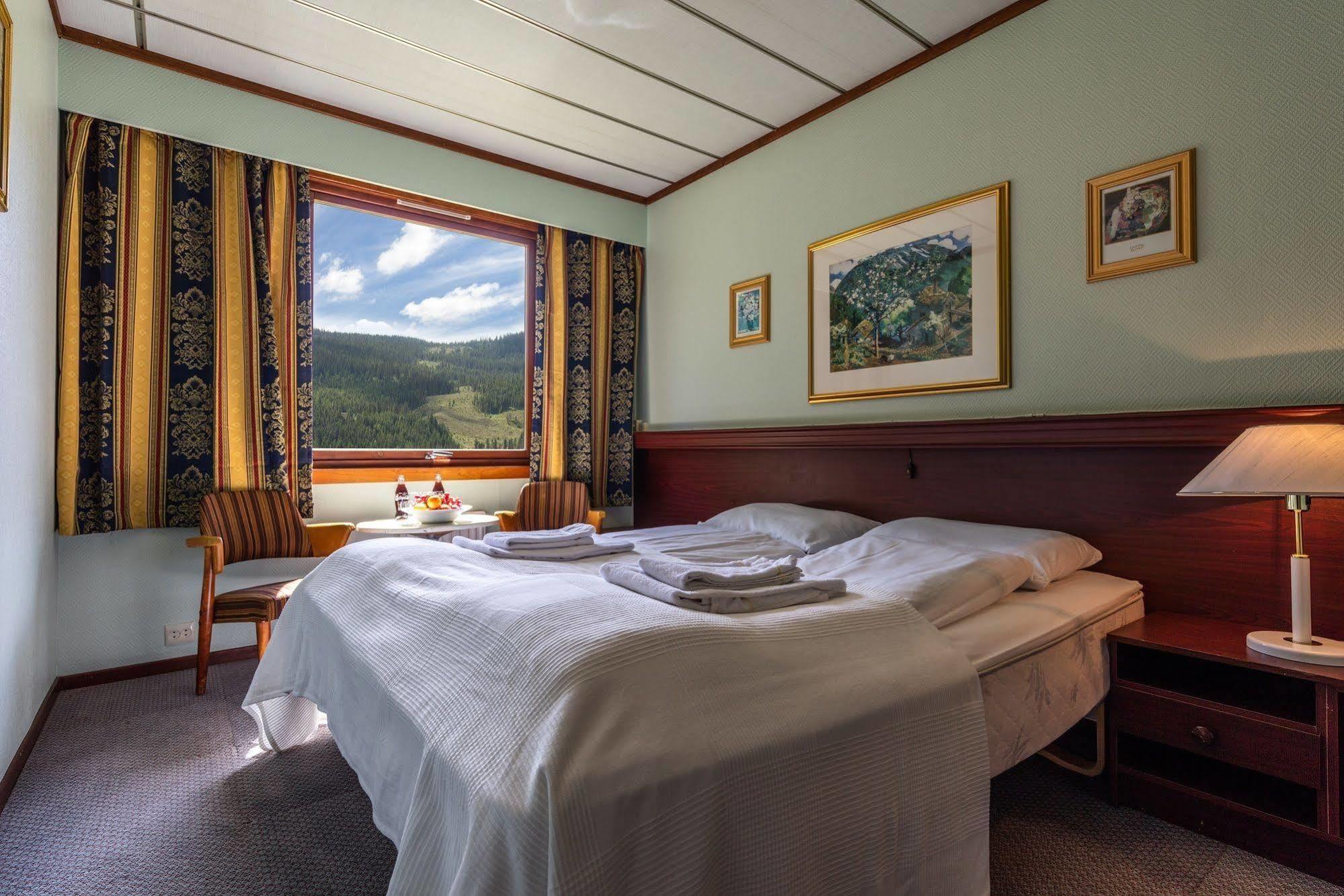 Valdres Hoyfjellshotell Steinsetbygdi Extérieur photo
